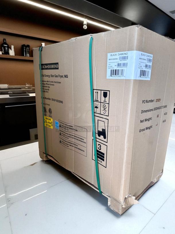 Brand New Black Diamond BDGF-ES35/NG 35 lb Energy Star Gas Fryer, natural gas, still in box with labels, model and weight details visible.