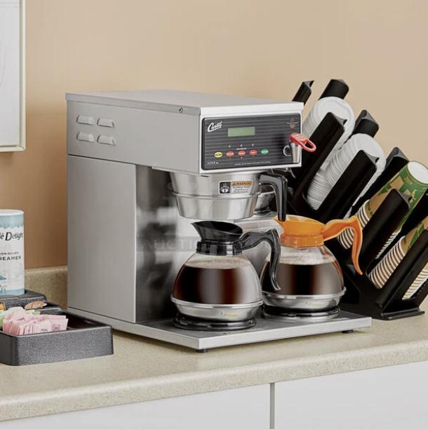 Curtis ALP3DR-10 coffee brewer, 12-cup capacity, 3 lower warmers right, excellent condition, fully tested, 120V.