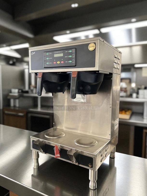 Curtis GEMTS10A1000 twin coffee brewer with dual warmers, hot water faucet, stainless steel, fully tested, 220v/1ph.