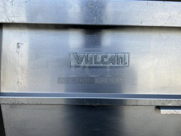 Vulcan LG400-1 natural gas fryer, 45-50 lb capacity, 120,000 BTU, excellent condition, stainless steel finish with logo visible.