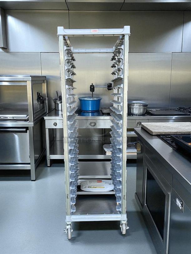 Cambro UPR1826FP40580 Pan Camshelving® Ultimate Sheet Pan Rack, ESXRMP65, end load, excellent condition, fully tested.