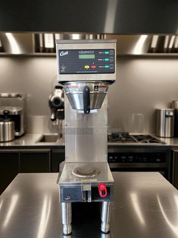 Curtis GEMSS63A1000 G3 Gemini Coffee Brewer, 1.5 gallon, perfect condition, fully tested, 120/220V, stainless steel.