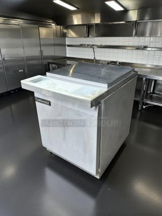 Great Condition – Continental Refrigerator SW27-SS – 27