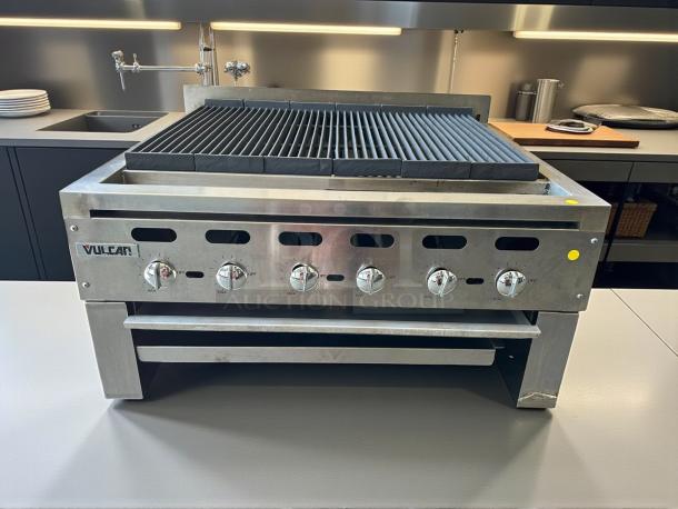 Vulcan VACB36 charbroiler, 36"W, 108 kBTU, stainless steel, radiant gas, 5 control knobs. Excellent condition, fully tested.