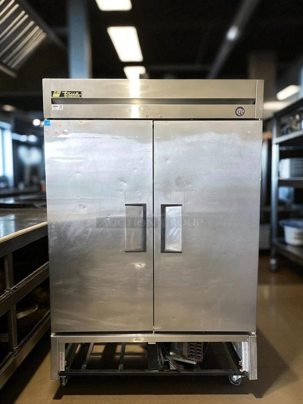 True T-49 54" two-section reach-in refrigerator. Stainless steel, excellent condition, 115V, tested and working.