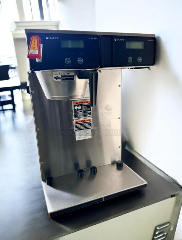 Bunn Axiom Twin APS Automatic Coffee Brewer, 120/208-240V, excellent condition, tested and working.