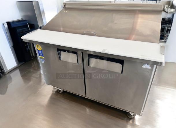 Everest Refrigeration EPBR2 48" sandwich prep table, stainless steel, great condition, refrigerated base, 115V.