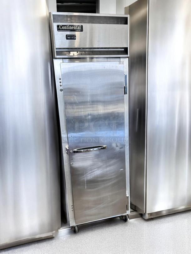 Continental Refrigerator 1F single door commercial freezer in excellent condition; stainless steel, 115V, fully tested.