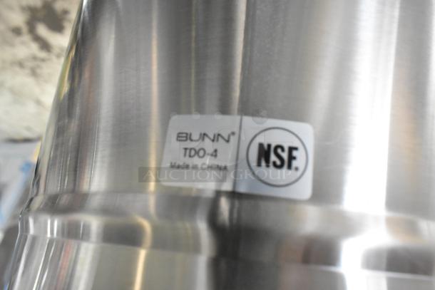Bunn TDO-4 Iced Tea Dispenser, new condition, 4-gallon capacity, scratch and dent, NSF certified, brew-through lid.