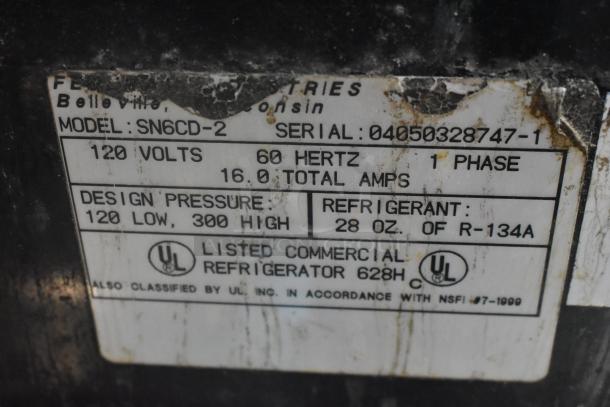 Federal Industries SN6CD-2 display case label, 120 volts, 1 phase, UL listed. Refrigerant details: 28 oz. of R-134A.