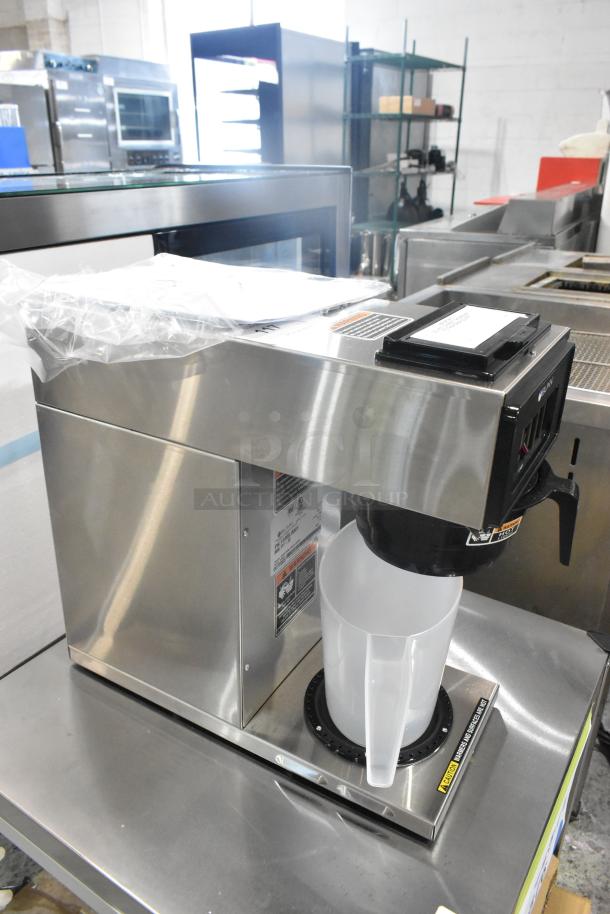 Brand new Bunn VP17-1 stainless steel pourover coffee brewer, 1 lower warmer, 120V, lightly scratched, electric phase 1.