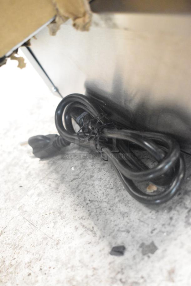 Carnival King HPW-18D2S 18" warmer, brand new, showing power cord, 120V, 1 Phase. Scratch and dent condition.
