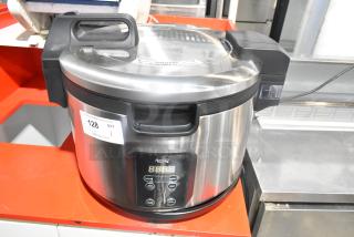 Brand new Avantco 177RCSB90 90 Cup Digital Electric Rice Cooker, stainless steel, hinged lid, digital display, 240V.