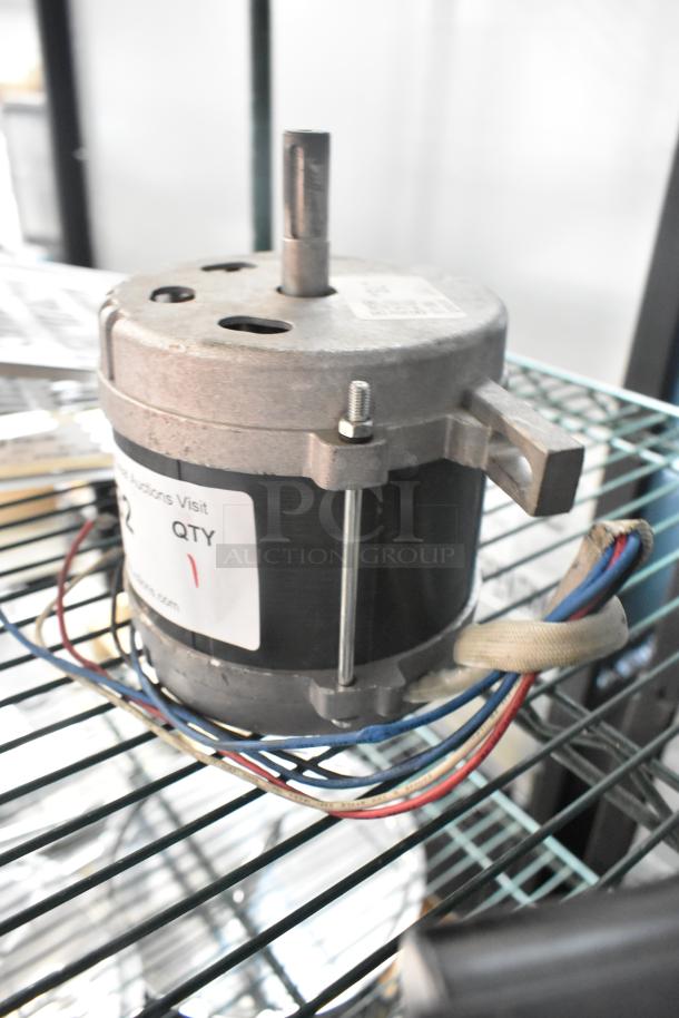 Brand new D0250-6 motor, 120 volts, 1 phase. Scratch and dent condition. Label shows quantity and contact info.