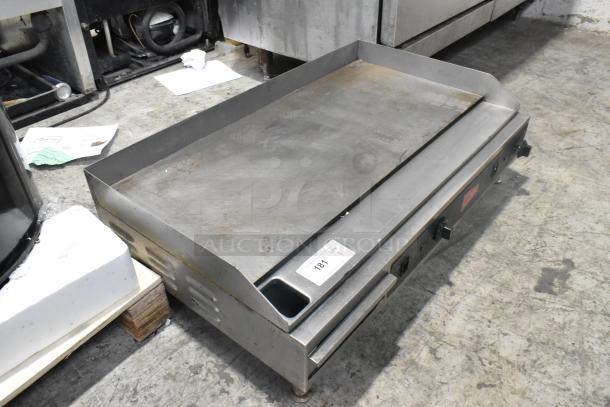 Cecilware EL-1636 stainless steel electric griddle, countertop model, 240V, 1 phase, used condition.