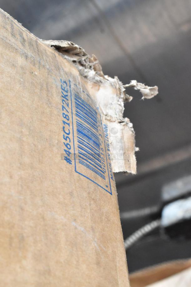 Cardboard box with torn edge showing barcode and item code #465C1872KE5, indicating Steelton shelf kit.