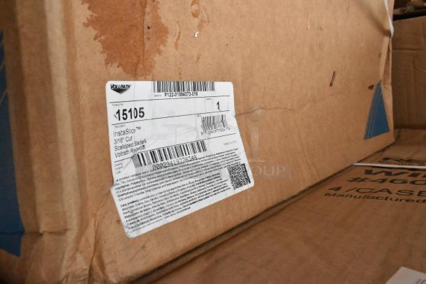 Box with Vollrath 15105 Redco InstaSlice 3/16" cutter's label, new condition, includes scalloped blades, visible barcode.