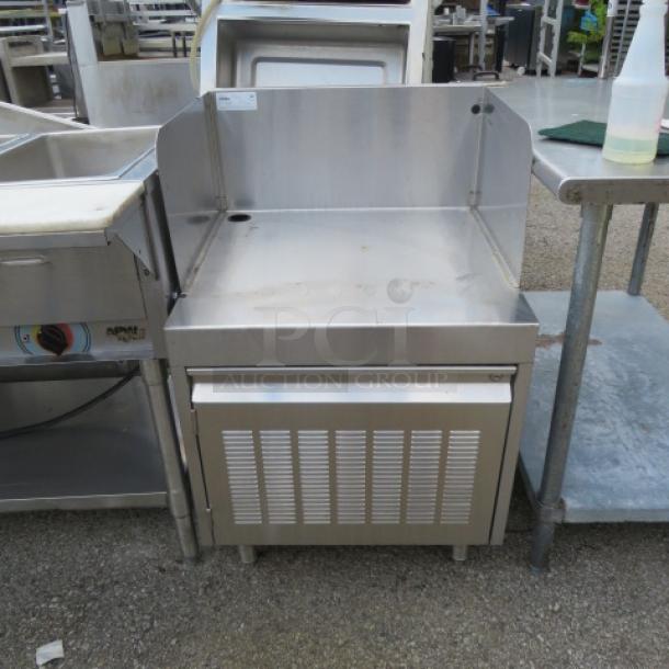 Glastender stainless steel underbar drain table, model PCB-24, with 1 door and SS under shelf. Dimensions: 24x24x36.5 inches.