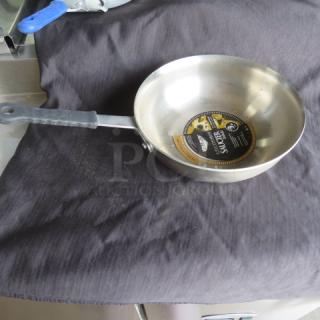 One NEW Vollrath 3 Quart Saucepan With A Gator Grip Handle. - Item #1206447
