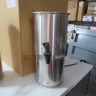 Server SY1.5 syrup warmer, 1.5 gallon, stainless steel, 120V/350W. Features a spout and caution label.