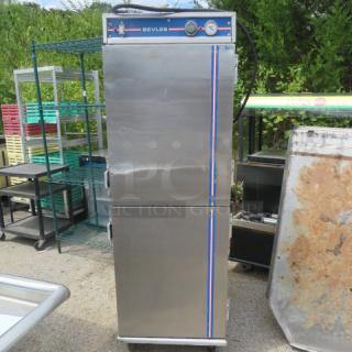 Bevles insulated mobile heated proofing cabinet, Model CA70-CV32-2, on casters, 120V, 24x29.5x70.5; good condition.