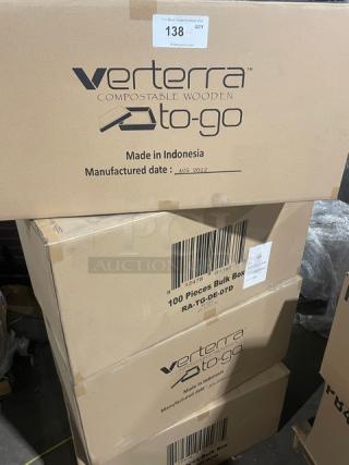 Verterra to-go trays in bulk boxes, model RA-TG-DE-07D. Compostable, balsa wood/rice paper finish. Made in Indonesia. 100 per case.