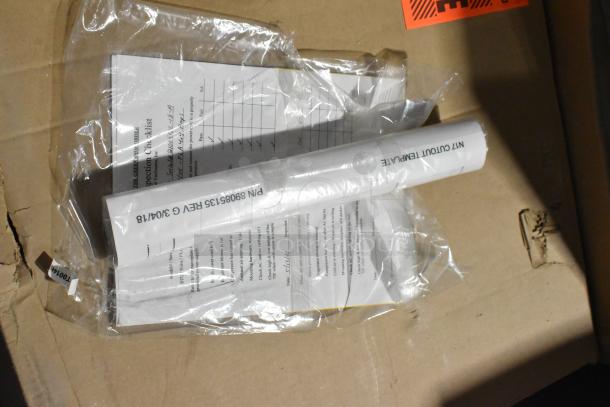 Hoffmann N170116G010 Spectracool Compact unit, brand new, 1025 BTU, 110/115 Volts, boxed with installation templates.