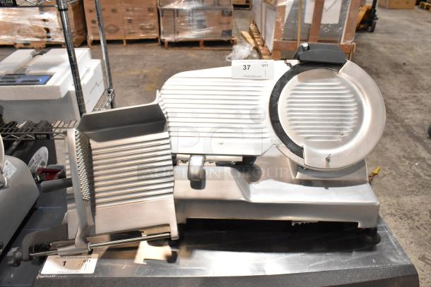 BRAND NEW 2022 Hobart EDGE10-11 10" Manual Meat Slicer, Blade Sharpener, Missing Arm, 115V, Scratch & Dent Condition.