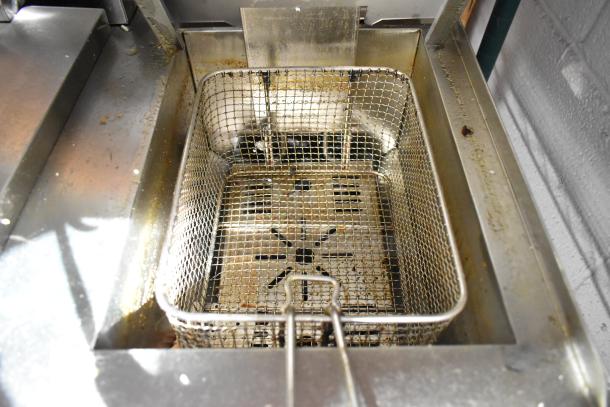 Rovsun EH102V electric countertop fryer with metal basket and lid, 2 bays, 110 volts, visible signs of use.