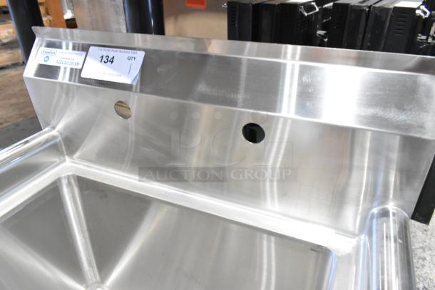 Brand new Steelton 522CS11818N stainless steel single bay sink. Scratch and dent condition, no legs included.