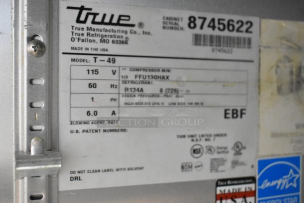 2016 True T-49 stainless steel 2-door reach-in cooler. Features poly-coated racks, commercial casters. 115 volts, 1 phase.