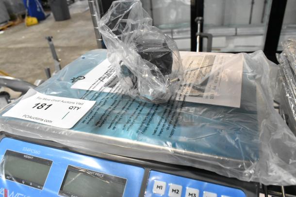 BRAND NEW AvaWeigh 334PCS60 60 lb. digital price computing scale, in packaging, minor scratches. Auction label visible.