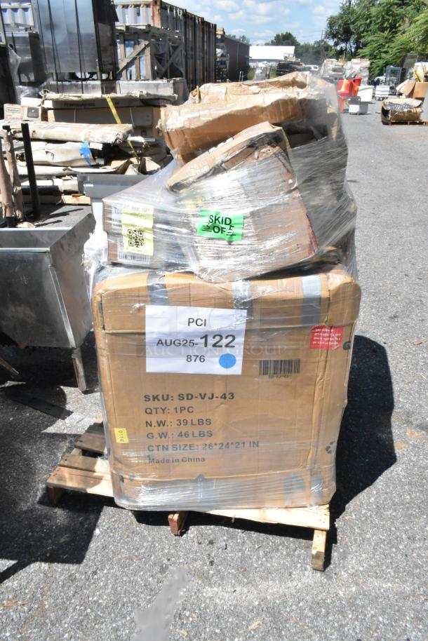 Pallet with wrapped cardboard boxes, labels visible: "SKU: SD-VJ-43", "Made in China", net weight 39 lbs, gross weight 46 lbs.