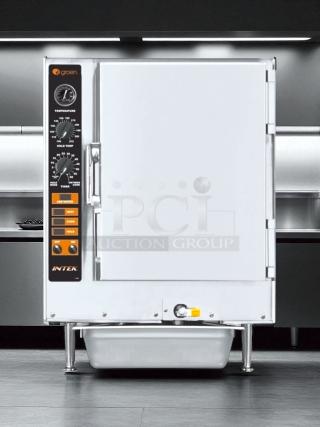 Groen INTEK commercial steamer, stainless steel, front controls, temperature dials, excellent condition, model 142.