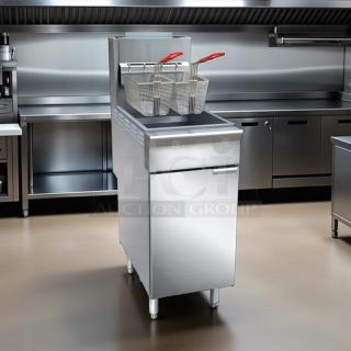 BRAND NEW! - Black Diamond BDGF-ES35/NG Gas Fryer - (1) 35 lb Vat, Floor Model, Natural Gas - Brand New! - Item #1204808