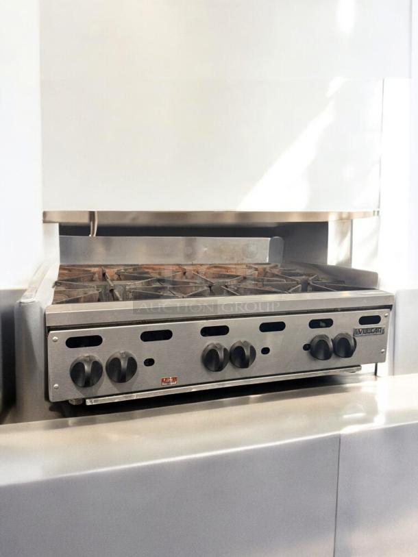 Vulcan VHP636-1 6-burner gas hot plate in excellent condition, natural gas, 120V ignition, fully tested and working.