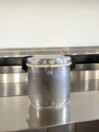 Zojirushi commercial rice cooker/warmer, 55 cup capacity, excellent condition, stainless steel, 120V, fully tested.