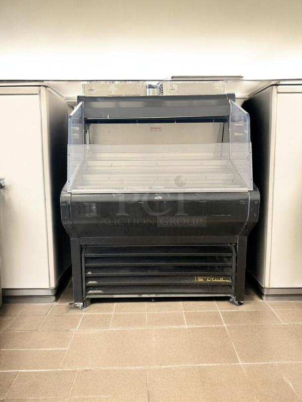 True THAC-36 refrigerated air curtain merchandiser, excellent condition, fully tested, 115V, black finish, visible branding.
