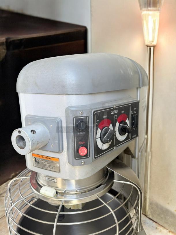 Hobart HL662 Planetary Mixer in excellent condition, 200-240V, fully tested. Features start/stop controls and safety cage.