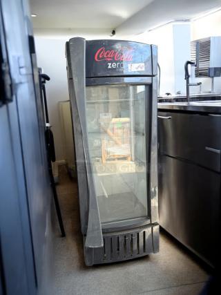 Excellent Condition – True GDM-26 Coca-Cola Glass Door Merchandiser Refrigerator – 115V – Fully Tested & Working! - Item #1204693