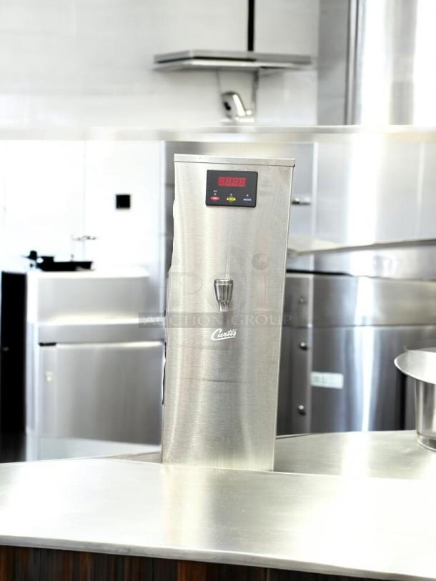 Curtis WB5GT63001 electric hot water boiler, excellent condition, stainless steel, fully tested, 120V/220V.