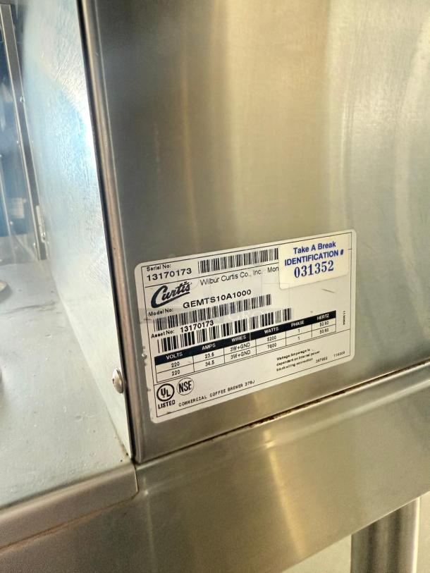 Curtis GEMTS10A1000 Gemini Twin Coffee Brewer, excellent condition, 220V, fully tested, with identification and UL/NSF labels.