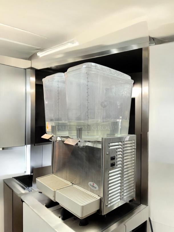 Crathco D25-3 Classic Bubbler refrigerated beverage dispenser, excellent condition, dual clear tanks, 115V, fully tested.