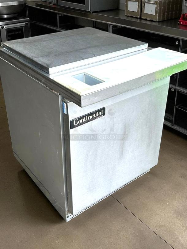 Continental SW27-12M 27" sandwich prep unit, 7.4 cu ft, fully tested, stainless steel, visible label, excellent condition.