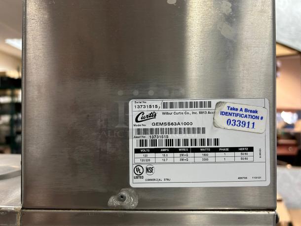 Curtis GEMSS63A1000 G3 Gemini 1.5 Gallon Coffee Brewer, fully tested, stainless steel, 120/220V label visible, great condition.