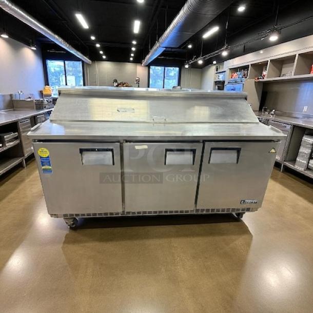 Everest Refrigeration EPBNR3 sandwich/salad prep table, excellent condition, 71 1/8" width, refrigerated base, 115v.