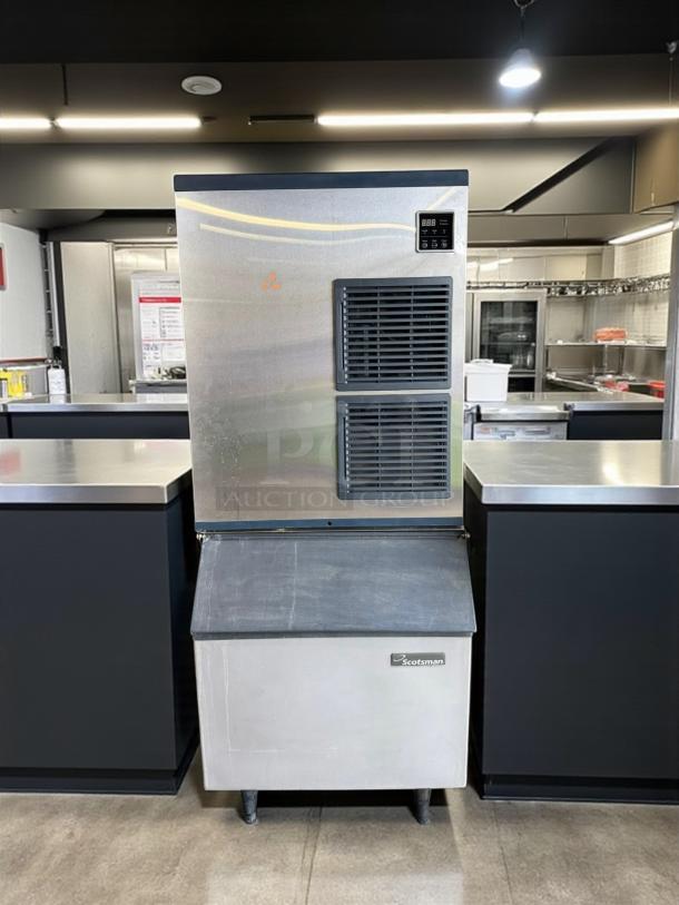 Blue Air Model BLMI-850A ice machine in excellent condition, featuring dual vents and digital display, fully tested and working.