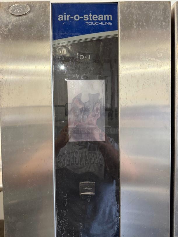 Electrolux AOS202GTP1 electric combi oven, stainless steel finish, air-o-steam Touchline panel, tested & working condition.