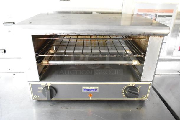 Sodir-Roller Grill Equipex toaster oven with adjustable knobs, two wire racks, stainless steel design, and visible wear.