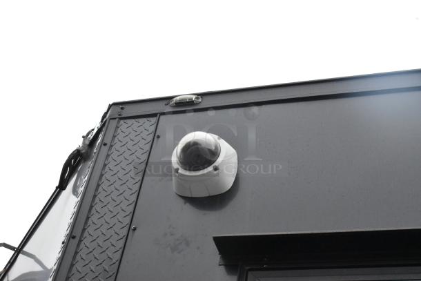 2020 Southern Dimensions Group trailer, exterior view showing security camera and diamond plate detailing. GVWR 6,350 KG.